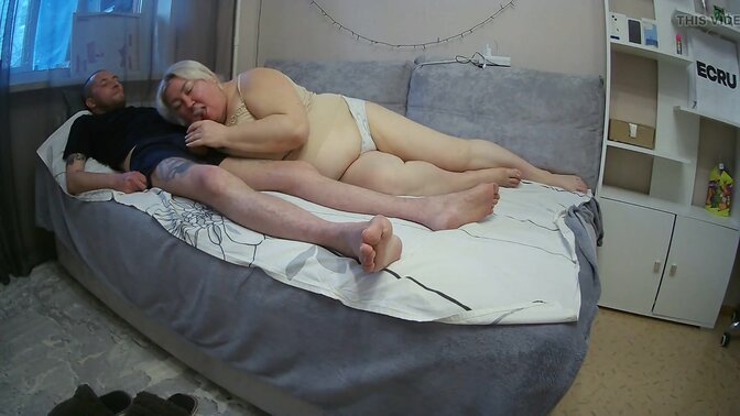 Insatiable girlfriend swallows hubby's load after wild blowjob