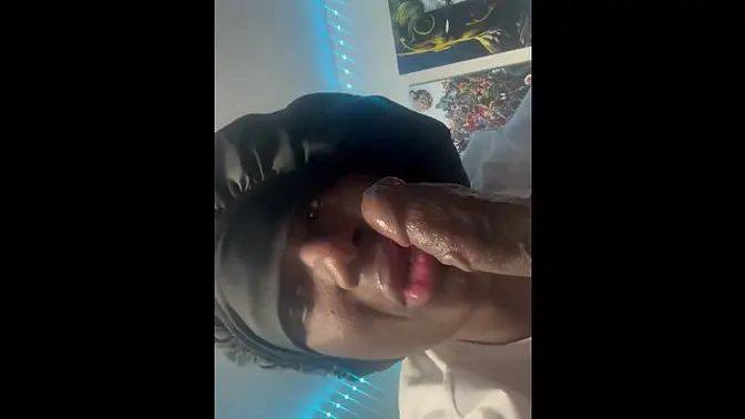 Interracial Slut gets her mouth and pussy stretched