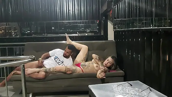 Interracial Threesome - White Girl Gets Double Teamed