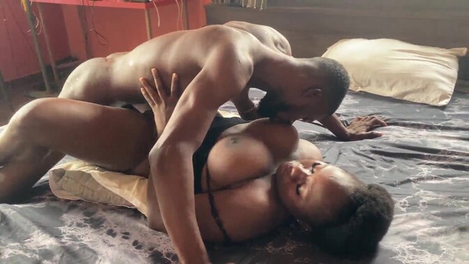 It's Queen's Night - He Fucks Her and Cums on Her Perfect Ass