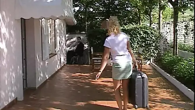 Italian vintage babe gives it up to a bigger cock