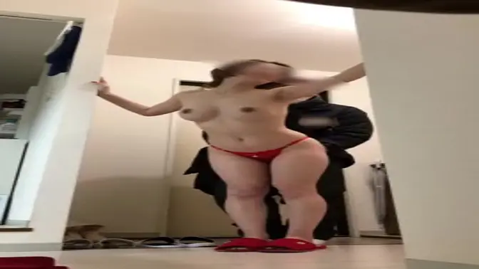 Japanese MILF plays dirty with pizza delivery guy