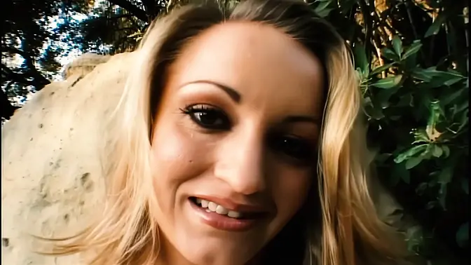 Jasmine Lynn loves getting her ass fucked