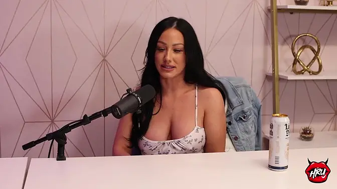 Jennifer White: Gangbang Sobriety Struggle & 50 Creampie Scene