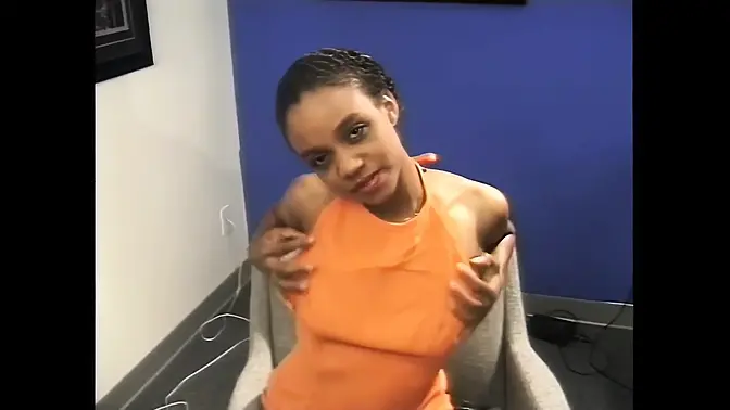 Knocked-up wife gets blacked and milked by her lover