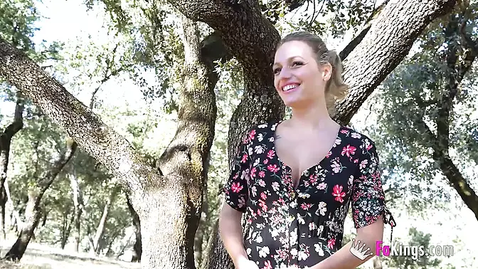 Lara Cruz joins goodest dude for a good fuck on a sexy date