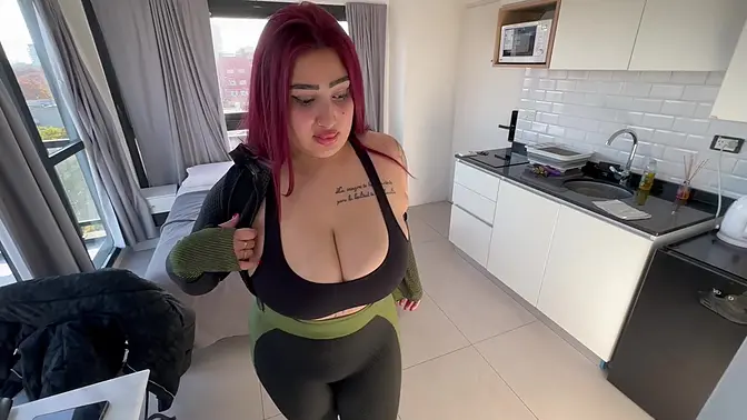 Latina with big ass gets fucked by her personal trainer