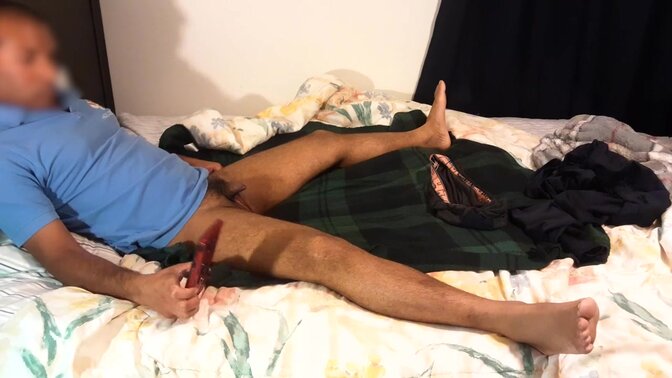 Letting Lunelilium take control by listening to "Don't be quiet, I want to hear your sounds" audio