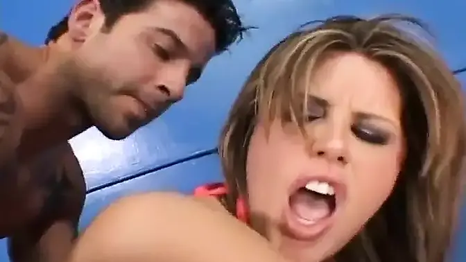 Lisa Sparxxx shows off her big booty and massive boobs