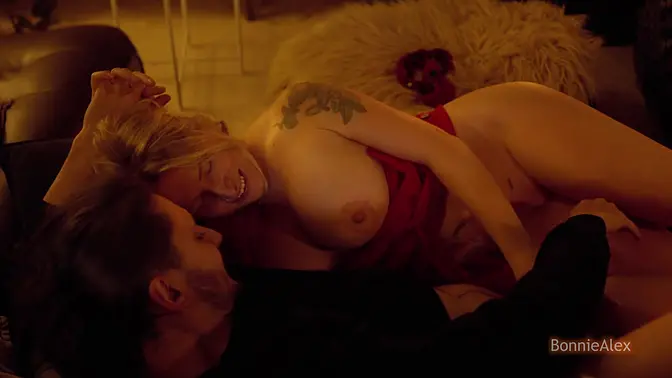 Love making in the living room - Riding and licking