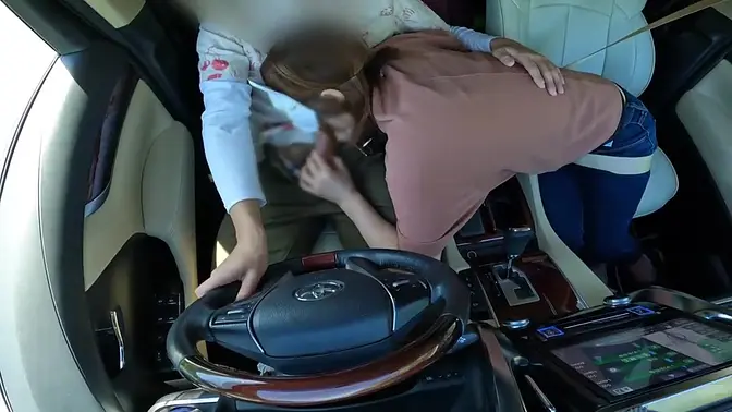 Married Asian MILF gets a surprise blowjob in her car