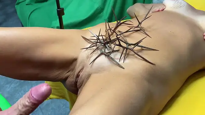 Mature MILF queen gets big cumshots on her belly and wet pussy