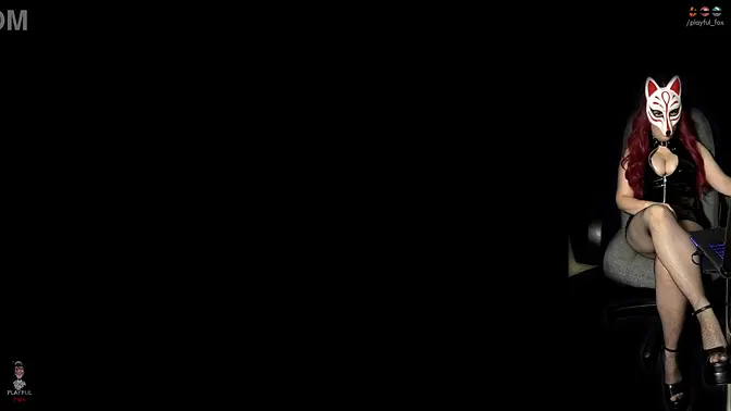 Milf cosplayer seduces gamer in public college setting