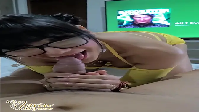 My Boyfriend's Steamy Session with Curvy Mia Khalifa in a Yellow Bikini