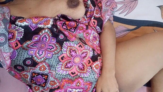 MY LESBIAN NEEDS TO BE FUCKED IN HER PUSSY AND ASS