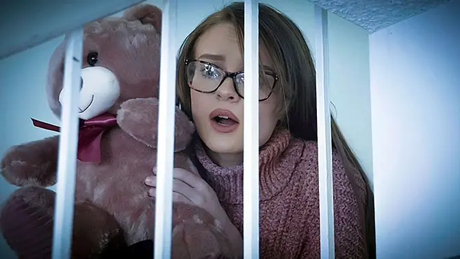 Naughty foster mom and hunk expose Jessae Rosae's sex secret on camera