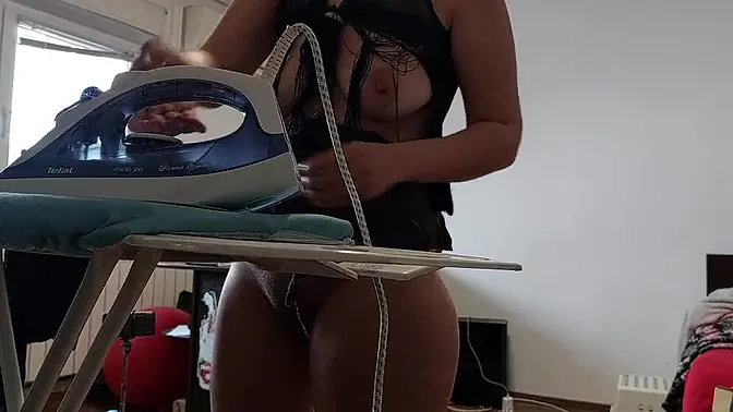 Naughty MILF gets fucked while dancing naked