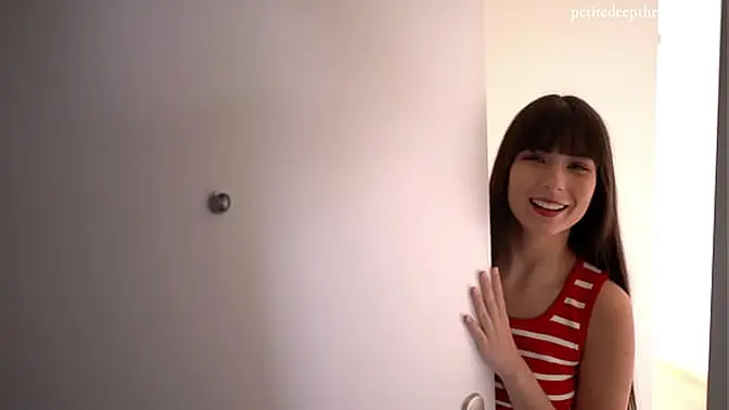 Neighbor's repair turns into a hot fuck session