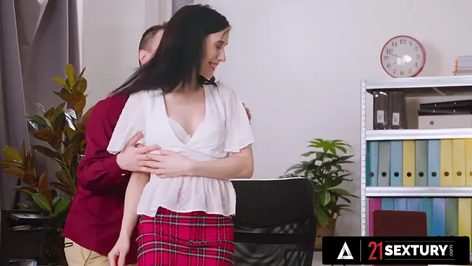 Office babe gets deepthroated and fucked in multiple positions