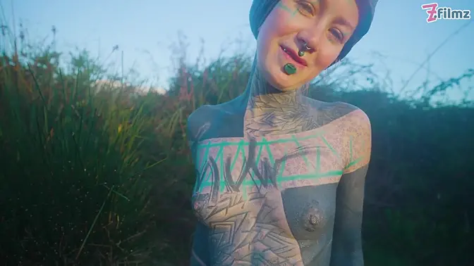 Petite Goth babe gets wild in hot springs