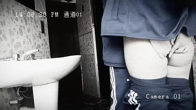 Petite Latina girlfriend fucked in the bathroom