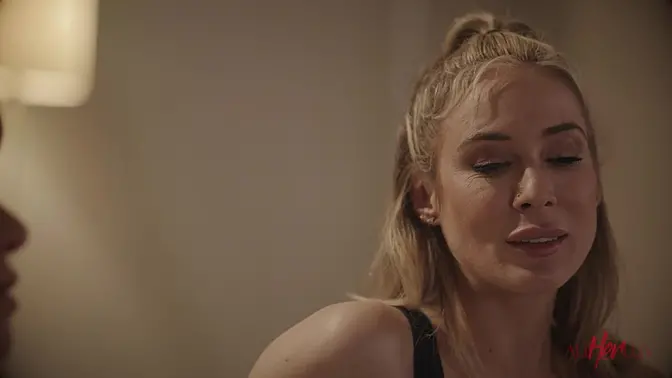 Petite Mom gives sensual foot worship and deepthroat