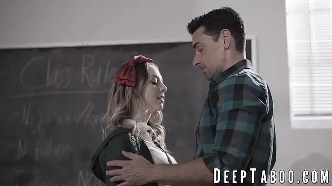 Petite teen Lily Larimar tastes teacher's cock and jizz