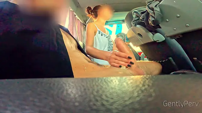 Public Cum Show with GentlyPerv's Huge Cock