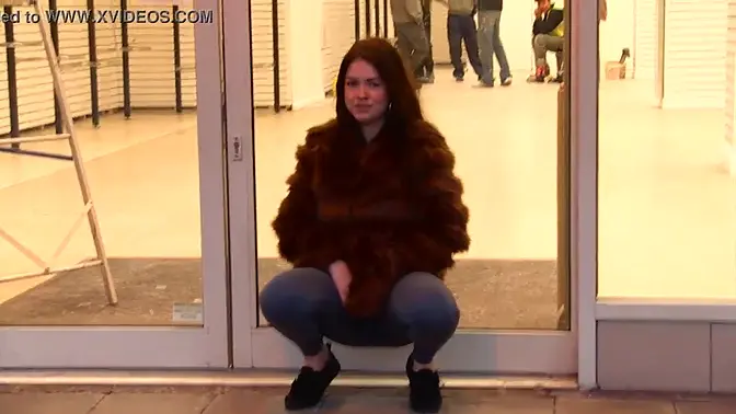 Public pissing MILF shows off big natural boobs in yoga pants