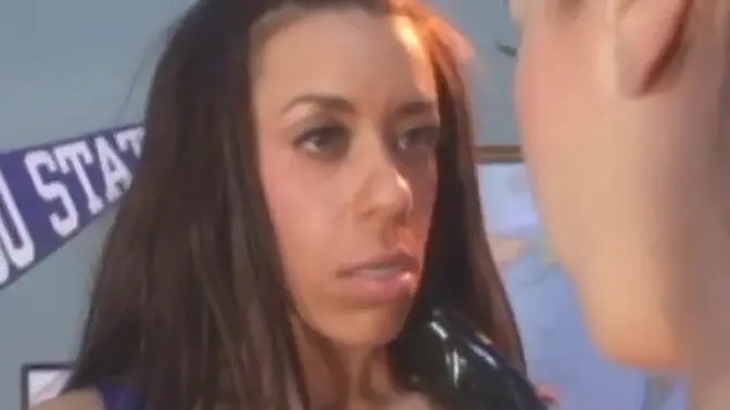 PussyCatsLatex com - Latex dominatrix claims lesbian babe′s pussy in submission