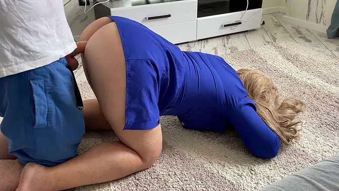 Real homemade amateur MILF rides cock in 18yo big ass anal