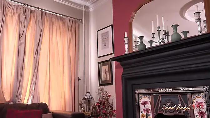 Redhead MILF Lily strips and sucks realestate agent before fucking him