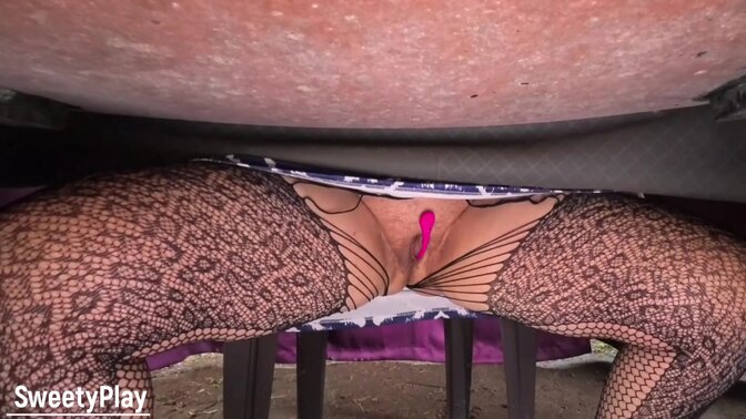 Remote-controlled vibrator leads to wild public squirt