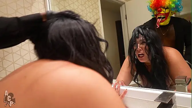 Rich sugar hunk rough fucks ex-employee in public