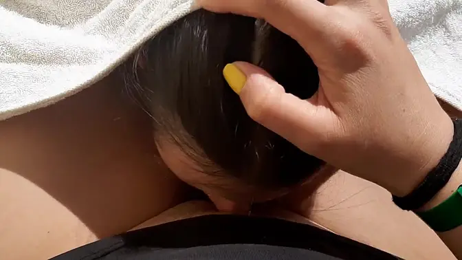 Risky lesbian illusion: 69 on a balcony with sea view