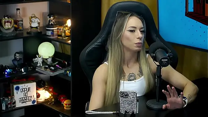 Ruan's treat for busty Gostosa Bianca Demarchi - Podcast Pápum no Barraco!