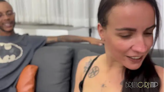 Ruby (Goi�s) was desperate for a cock in her mouth