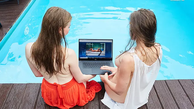 Russian beauties Anastasia and Marfa fuck in the pool