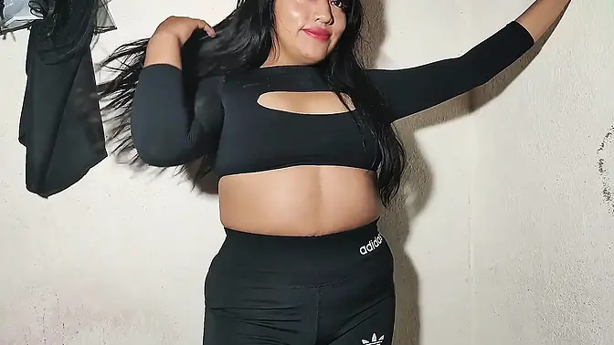 Secret affair ends with hot cum eating