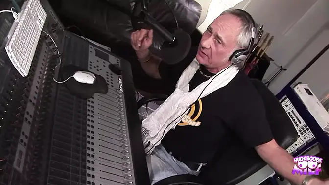 Seductive busty sluts in stockings please old men in a wild threesome