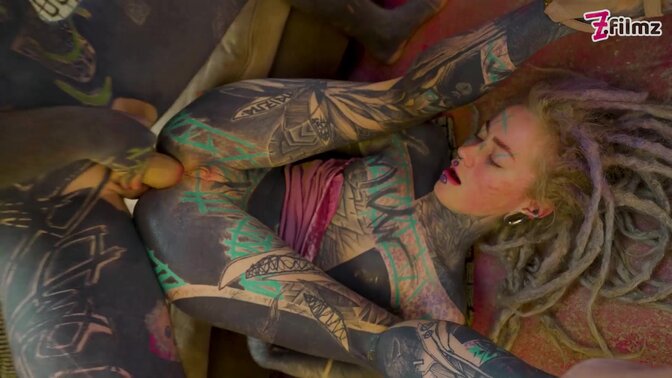 Sexy ALT dreadhead girl gives a hot blowjob and rides his big cock in