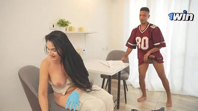 Sexy Colombian MILF doctor gives deepthroat blowjob to BBC