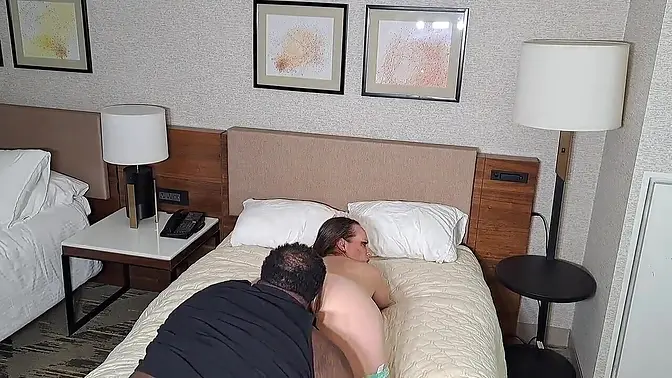 Sexy Nubian cougar Lauren Smith gets blacked and gives a blowjob