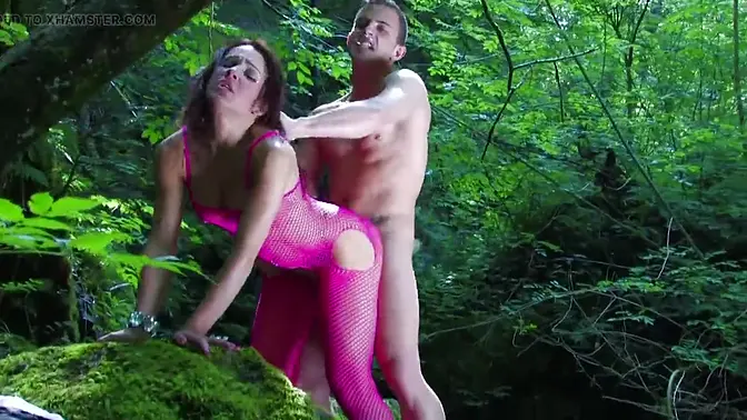 Shannya Tweeks deepthroats and gets banged hard in the woods