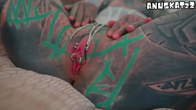 Shaved & Tattooed Teen Self-Fucks Big Dildo