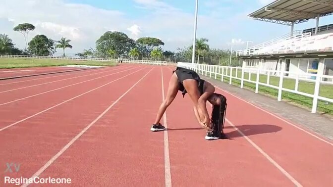 Skinny blonde gets it on at the gym