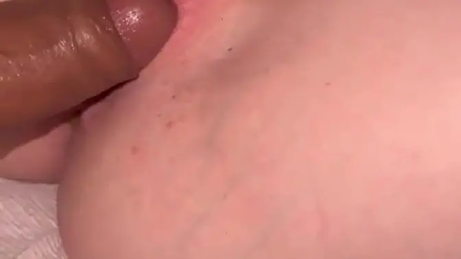 Skinny blonde takes anal creampie with open pussy