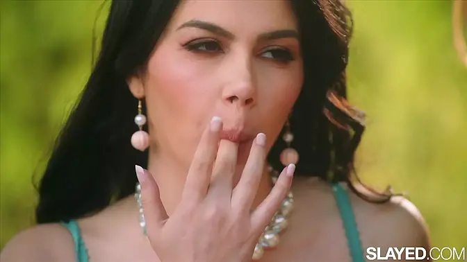 SLAYED BFF's Valentina & Little Dragon scissor & cum hard