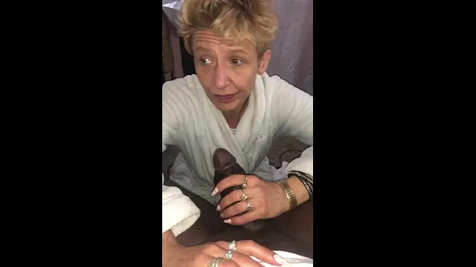 Slutty GILF cheats on hubby with BBC