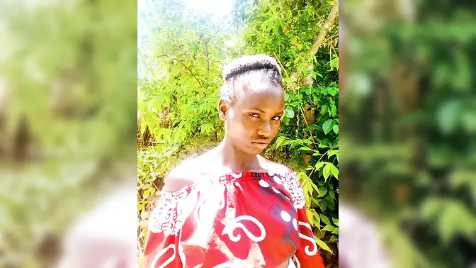 Smiling beauty in happy birthday party pics